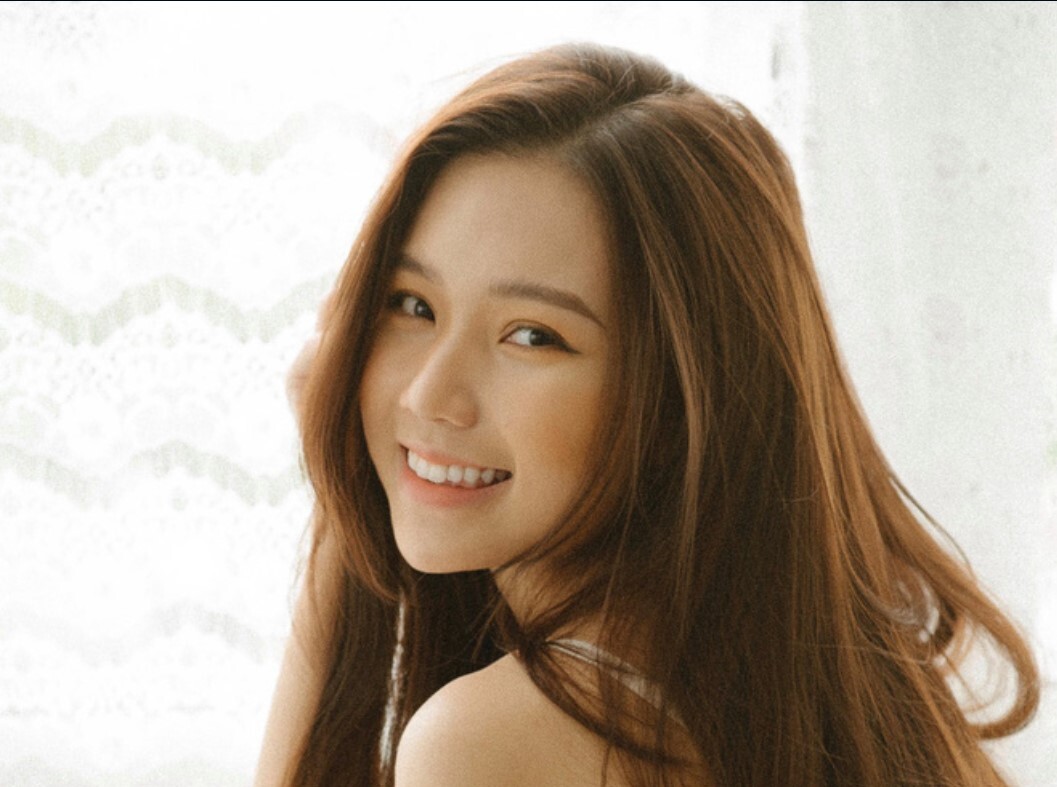 booking-nu-dien-vien-tre-day-trien-vong-pham-ngoc-anh-uy-tin