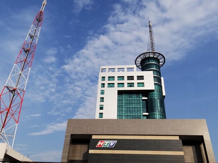 booking-quang-cao-trtuyen-hinh-htv