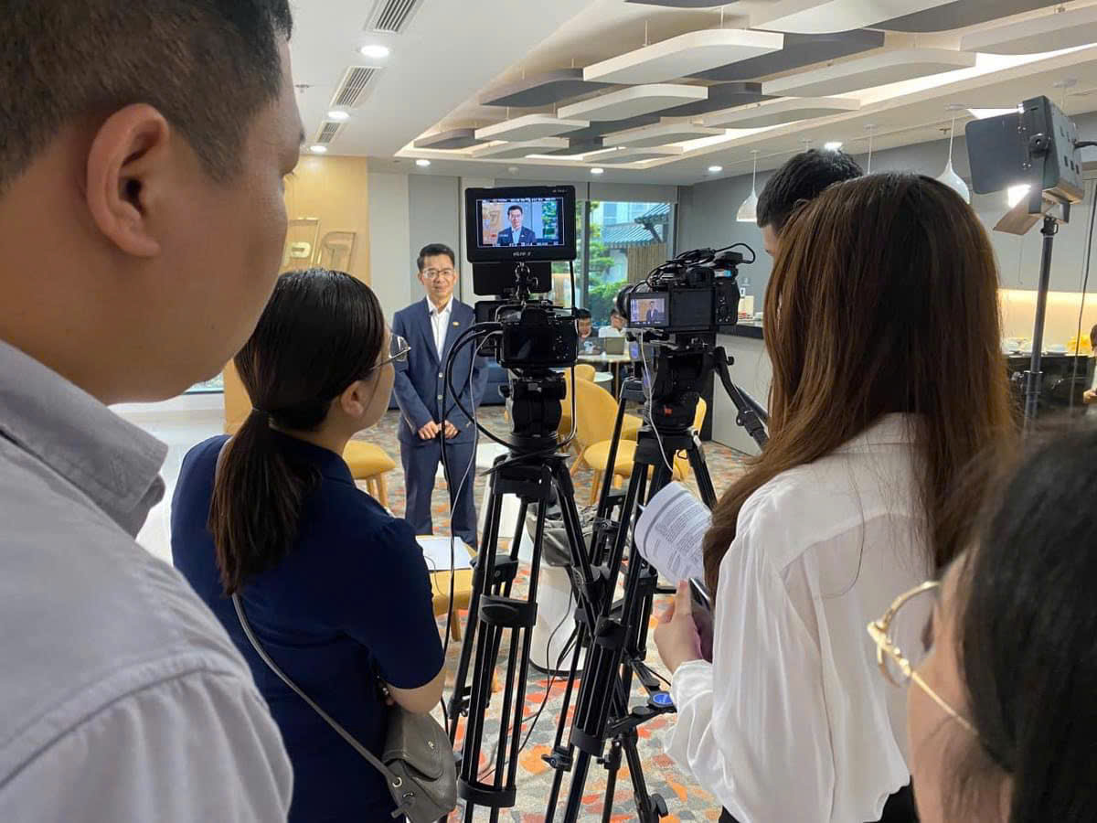 hau-truong-world-link-media