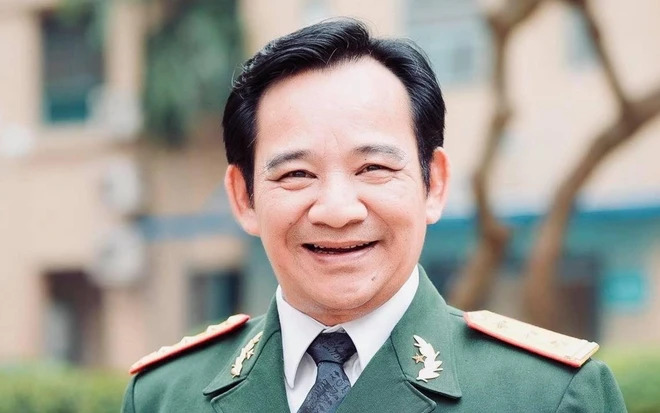 booking-nghe-si-quang-teo